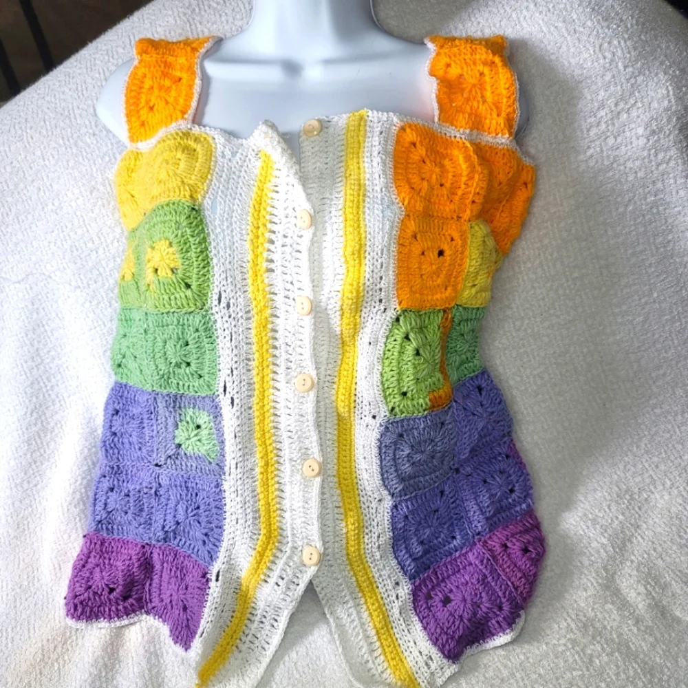 Top crochet // I DO NOT ACCEPT RETURNS - Picture 1 of 5